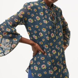 Loft Green Floral Bell Sleeve Blouse, XSP, EUC